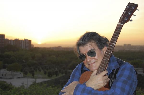 César Hidalgo presenta su disco 'Corazón de folk rock' en la Sala Galileo Galilei