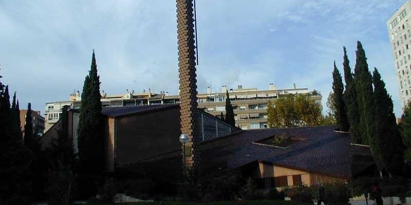 El cardenal preside la toma de posesión de Fernando Martínez como párroco de San Fernando