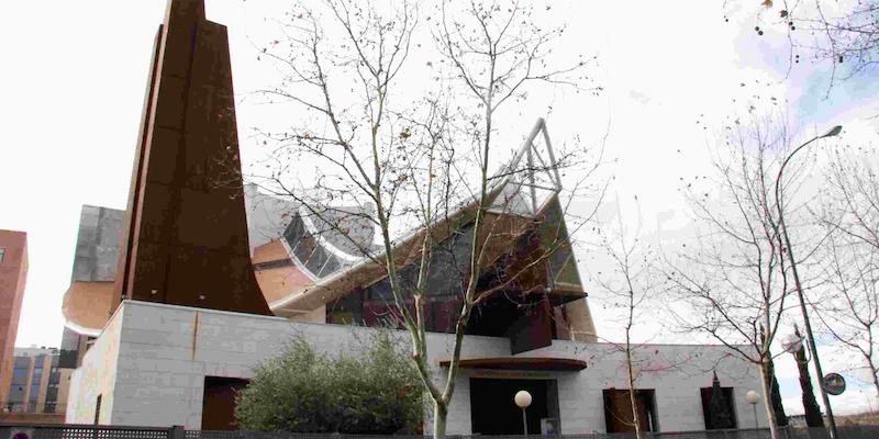 San Juan de Mirasierra ofrece a niños y adolescentes una alternativa para la noche de los viernes