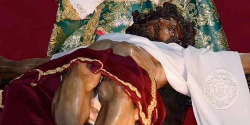 San Raimundo de Peñafort acoge la XX edición de la procesión del Pozo en el Viernes de Dolores