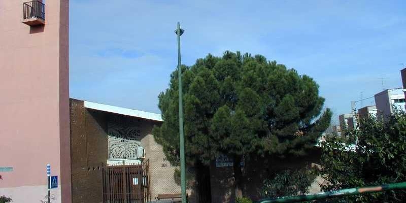 San Federico acoge la visita pastoral de monseñor Juan Antonio Martínez Camino, SJ