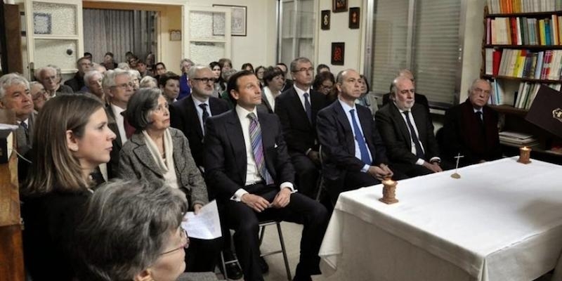 Monseñor Jesús Vidal honra a Nuestra Señora de Sión en el Centro de Estudios Judeo-Cristianos