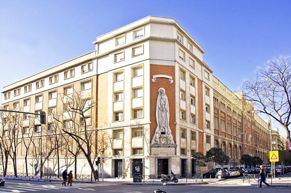 El Arzobispo de Madrid a los educadores: “Demos testimonio con nuestra vida y con nuestra doctrina del único maestro que es Jesucristo”