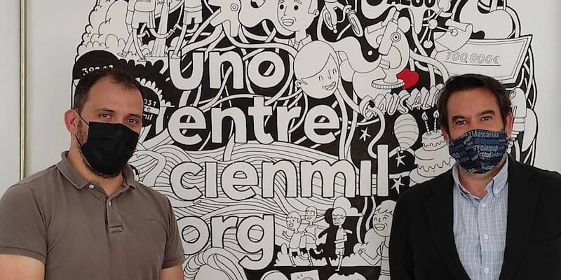 La Hermandad del Silencio financia una beca para colaborar en la investigación contra la leucemia infantil