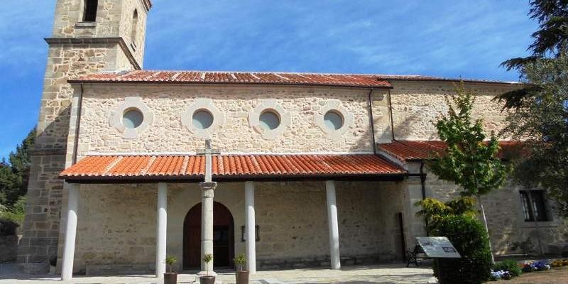 La 2 de TVE emite la Misa de los dos últimos domingos de agosto desde Natividad de Nuestra Señora, de Navacerrada
