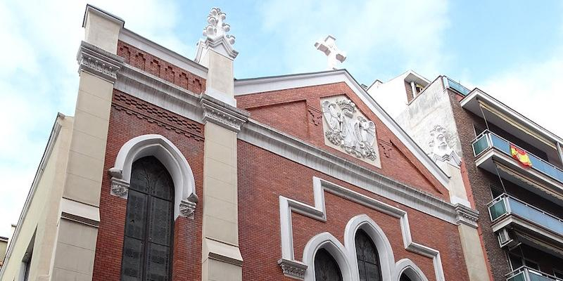 Los sacerdotes de Buen Suceso celebran una Eucaristía en San Aurelio en honor a su titular