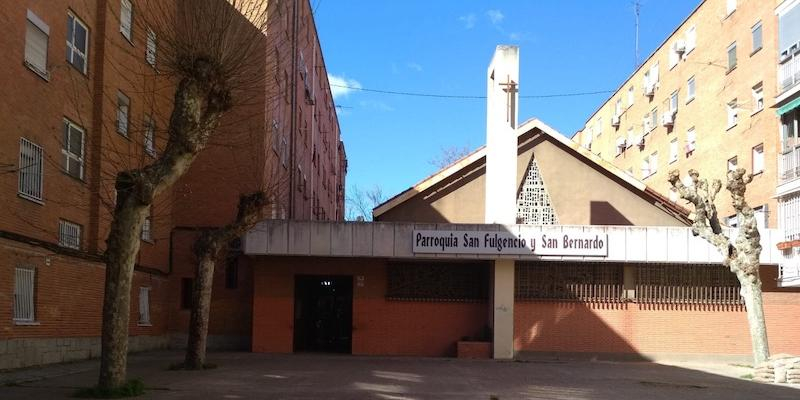 San Fulgencio y San Bernardo honra a su patrono en el marco del 50 aniversario de la consagración del templo