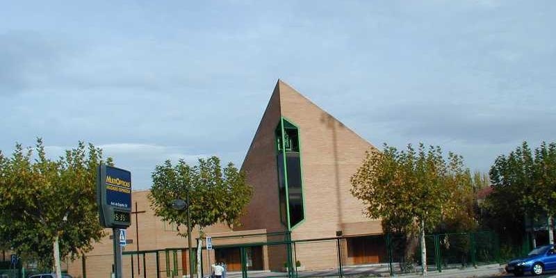 El vicario episcopal de la VII participa en la reunión del consejo de pastoral de Santa María de Majadahonda