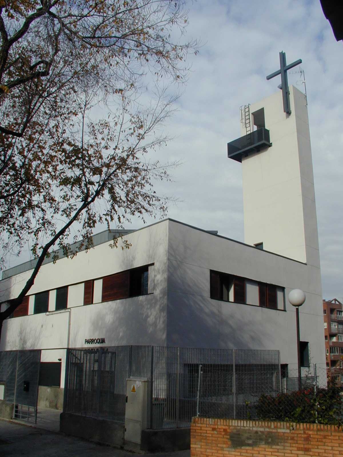 La parroquia Santa Paula, de Canillas, celebra sus bodas de oro