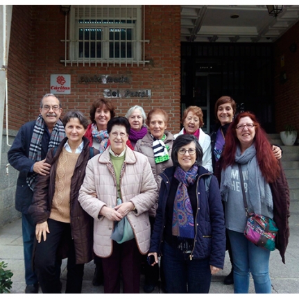 La naturaleza y la compañía dan abrigo a las familias que viven en el Centro Residencial Santa María del Parral