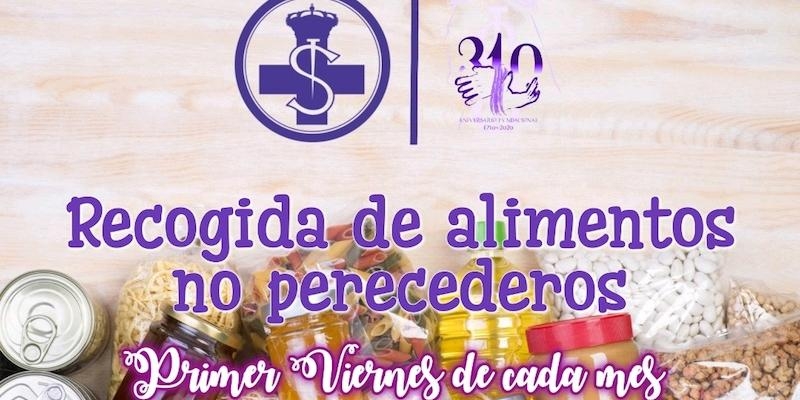 La archicofradía de Jesús de Medinaceli recupera su tradición de recoger alimentos no perecederos los primeros viernes de mes