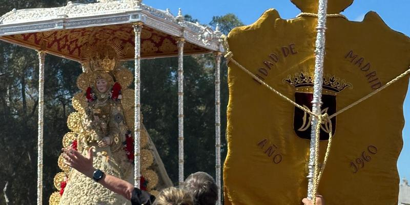 Eliseo Martínez, presidente de la Hermandad del Rocío de Madrid que peregrinará a Roma con otros cerca de 1.000 rocieros de España: «Va a ser único»