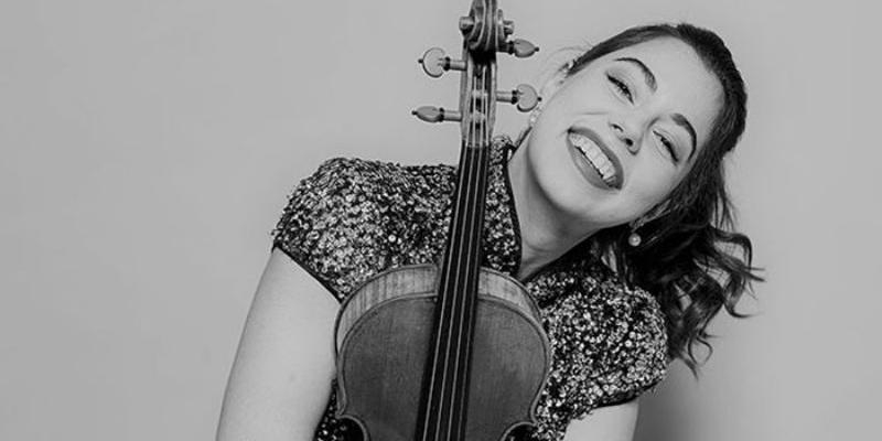 Santa Águeda de Mataelpino acoge la actuación de Sara Ferrández