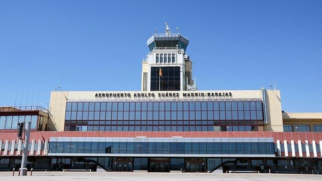 La capilla del aeropuerto acoge una Eucaristía por quien fuera su capellán, el sacerdote Alberto García Ruiz
