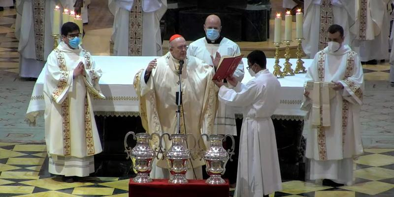 Cardenal Osoro a los sacerdotes en la Misa crismal: «¿En qué estamos gastando el tiempo en nuestro ministerio?»
