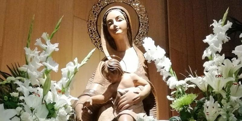 El cardenal Osoro administra la Confirmación a adolescentes en Nuestra Señora de la Misericordia