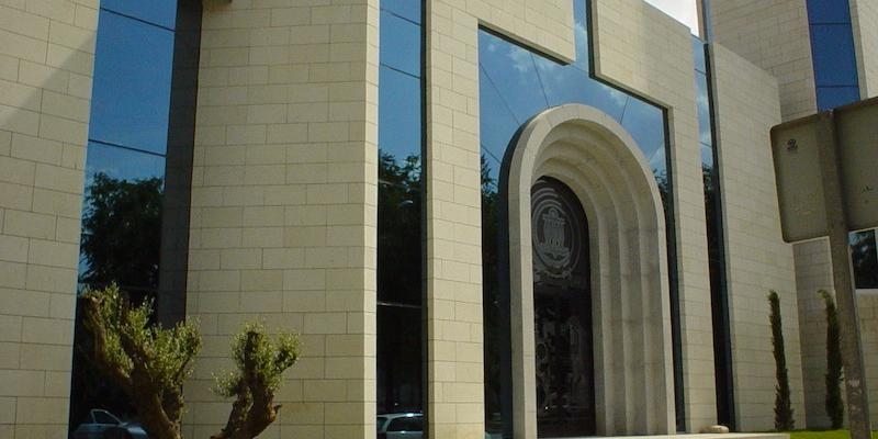 Santa Catalina Labouré celebra las fiestas de su titular y de la Medalla Milagrosa con un amplio programa de cultos