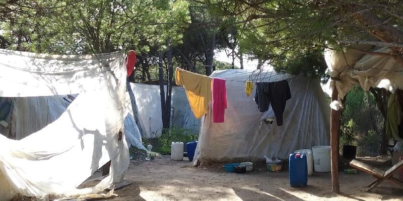 Cáritas alerta sobre la extrema precariedad social en la que están miles de personas en infraviviendas y asentamientos
