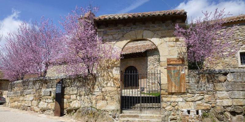 Horcajuelo de la Sierra celebra sus fiestas de verano en honor a san Antonio de Padua con Misa y procesión