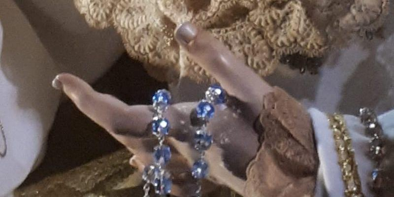 La Hermandad de la Borriquita realiza en San Ildefonso y Santos Justo y Pastor el VII Pregón de las Glorias de María