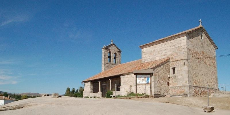 San Pedro Apóstol de Sieteiglesias conmemora su fiesta patronal con una Misa solemne
