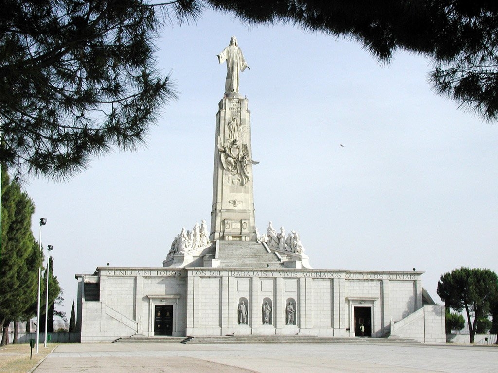 La Guardia de Honor del Sagrado Corazón de Jesús peregrina al Cerro de los Ángeles