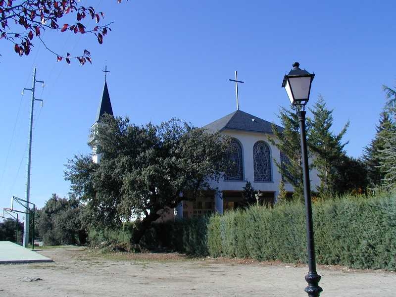 Nuestra Señora de los Arroyos de El Escorial retoma las reuniones del grupo de oración del Padre Pío