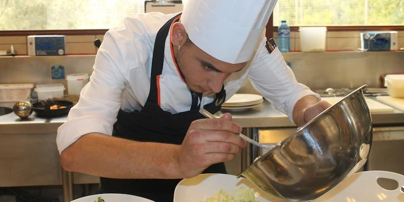 'Primera Experiencia Profesional', una solución al desempleo juvenil, proyecto piloto de Pinardi y la Comunidad de Madrid