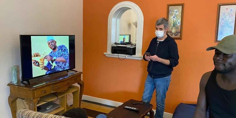 Confinamiento en pisos de acogida: «Nunca habían estado tantas horas en casa ni pasado tanto tiempo en familia»