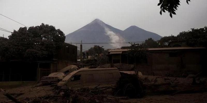 El misionero Damián Bruyel explica las consecuencias de la tragedia del Volcán de Fuego