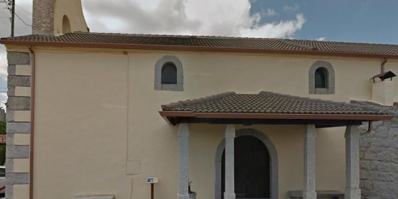 Navas de Buitrago celebra la fiesta de su copatrona la Virgen del Rosario con una Misa solemne