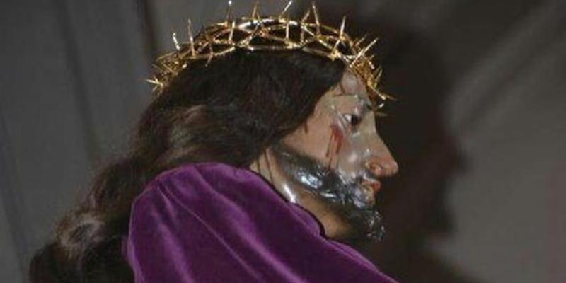 Justo Polo Ramos imparte en San Pedro el Viejo el XXVII pregón de Semana Santa de la Hermandad de Jesús El Pobre