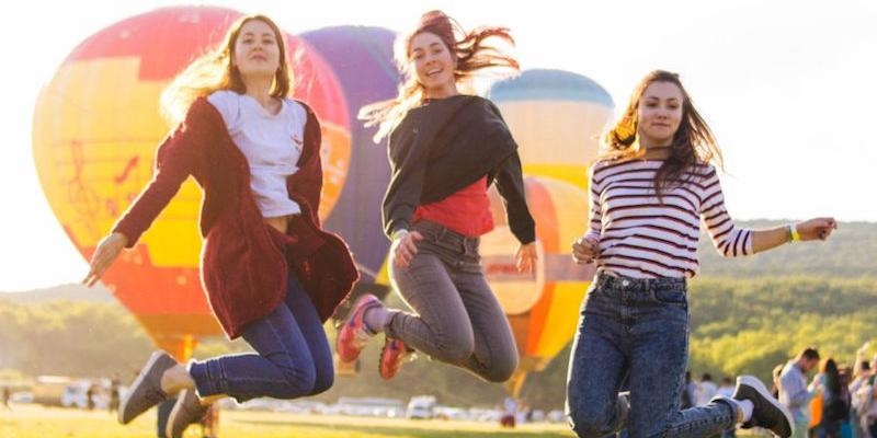 El Foro de la Familia invita a las mujeres a contar qué les hace felices en la III edición #SoyMujerSoyFeliz