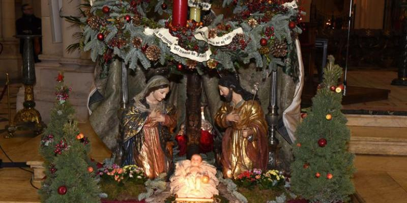 El cardenal José Cobo, arzobispo de Madrid, preside la Misa de la Natividad del Señor en la catedral de la Almudena