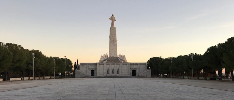 San Ignacio de Loyola de Torrelodones peregrina al cerro de los Ángeles
