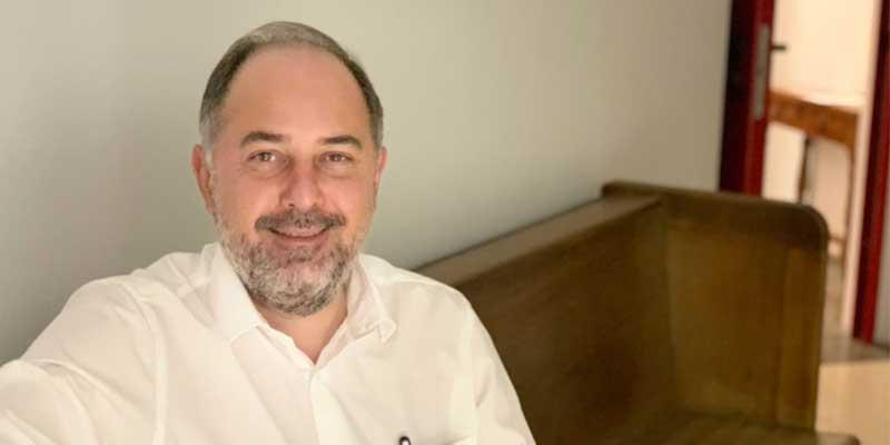 Vasile Bogdan, capellán de La Princesa: «He visto mucha luz en la oscuridad»