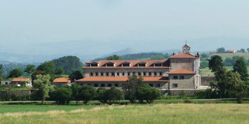 La organización Amigos del Monasterio de Suesa prepara encuentros para mayo y junio