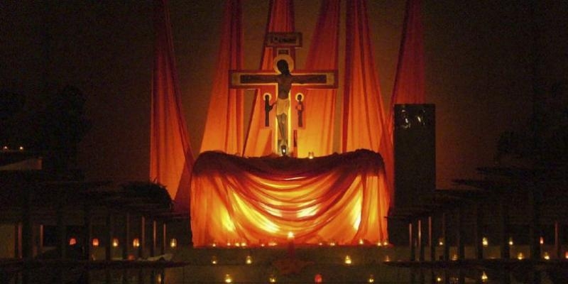 El hermano Rodrigo presenta el Encuentro Europeo de Jóvenes en Santísima Trinidad de Villalba