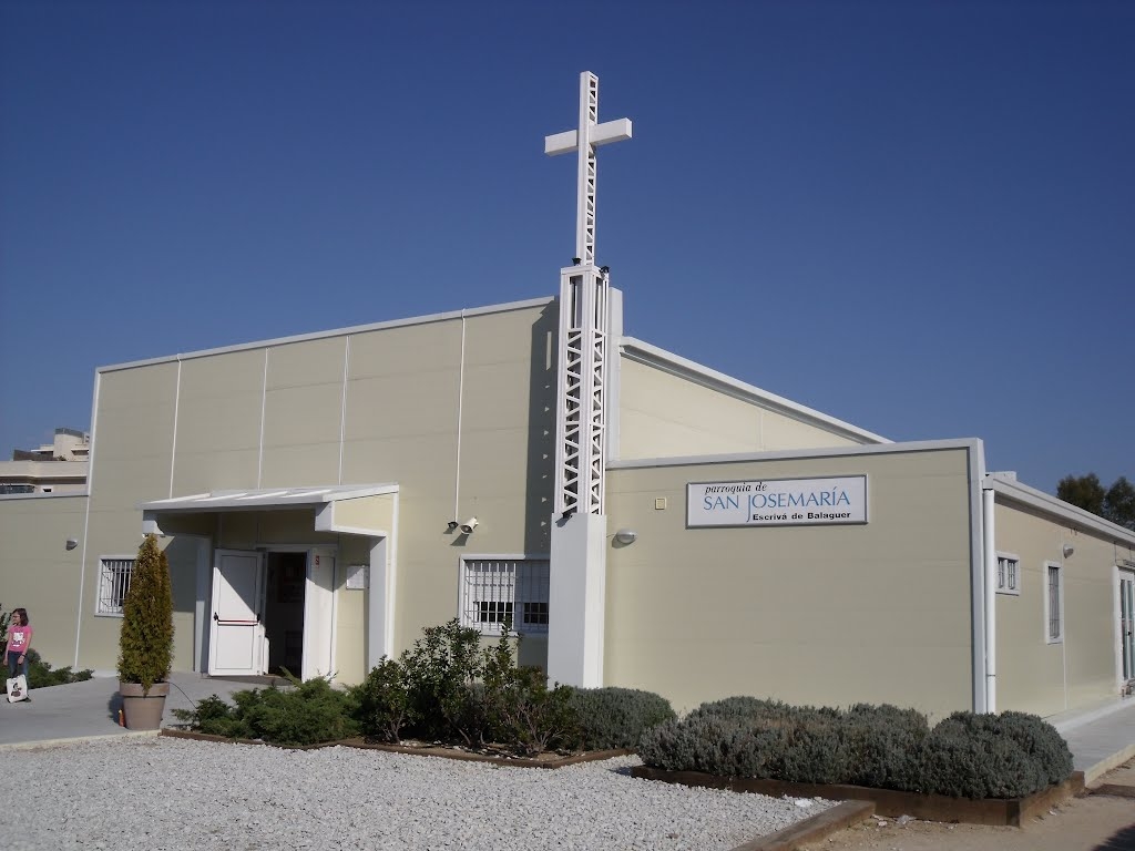 Encuentro con jóvenes en la parroquia San Josemaría Escrivá de Balaguer