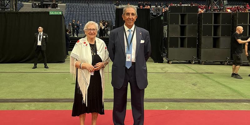 Marisol y Antonio, presentes en el Bernabéu con el Papa León XIV: «Los mayores somos con los que la Iglesia puede contar siempre»