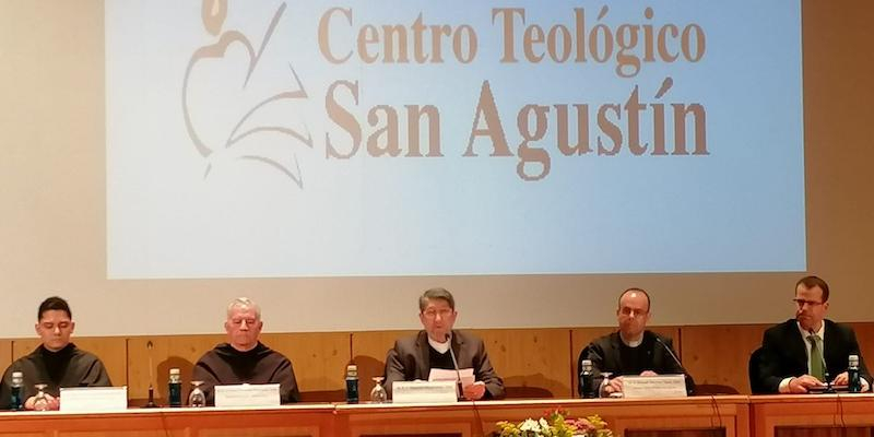 Manuel Sánchez Tapia, osa: «Acercarnos a María supone recibir un impulso renovado para transitar con ella este camino hacia la Pascua»