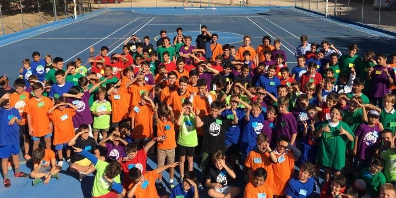 Guille, en el Día del monaguillo: «Gracias a este día, estoy conociendo muchos amigos de otras partes de Madrid»