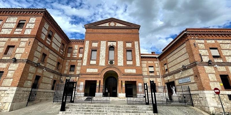 Monseñor Jesús Sanz Montes preside una Misa en el Carmelo del Cerro de los Ángeles en honor a santa Maravillas