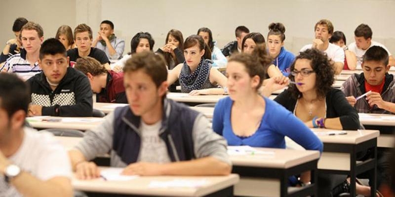 Paloma Becerril habla en Padre Nuestro sobre el futuro de España