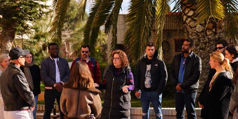 El «doble viaje» de los participantes del autobús 'Por Tantos': las realidades de la Iglesia «no les dejan indiferentes»