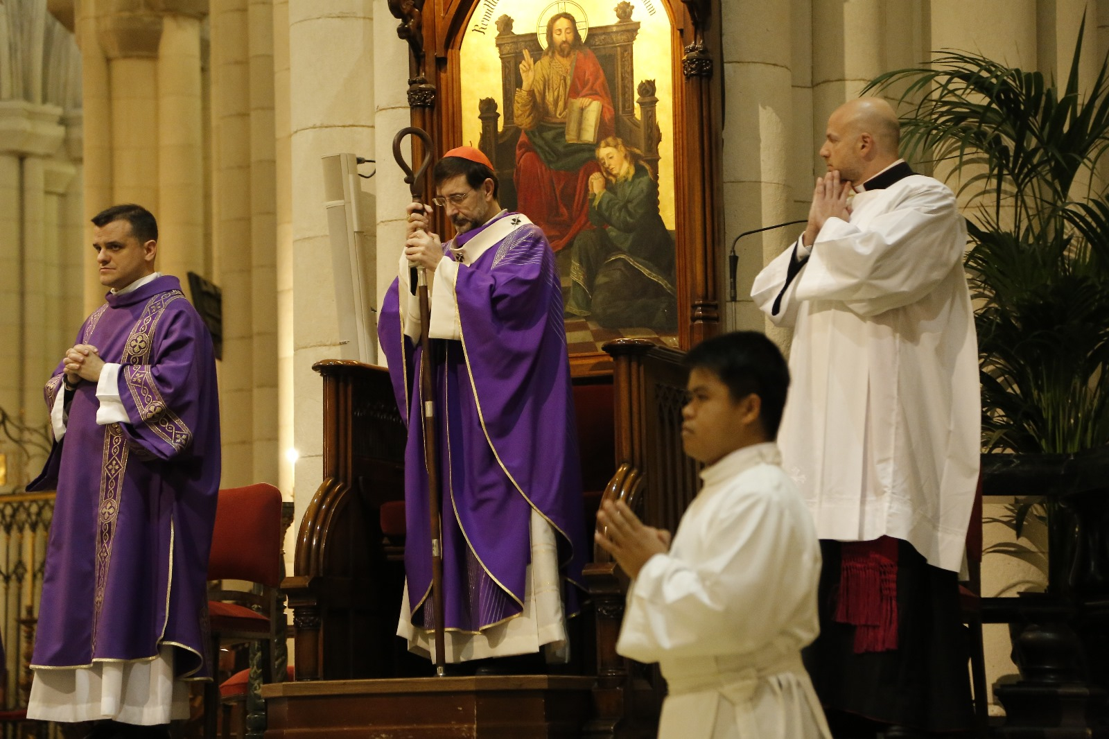 El cardenal Cobo, en el inicio de la Cuaresma: «Dejemos que la ceniza se grabe en lo oculto de nuestra vida»