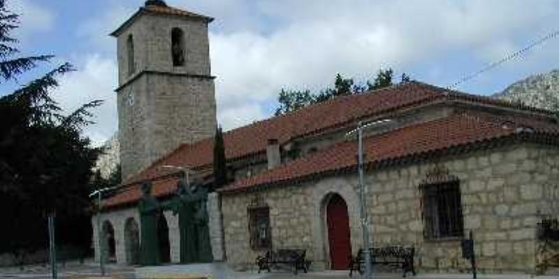 La Cabrera honra a la Inmaculada Concepción con Misa y procesión