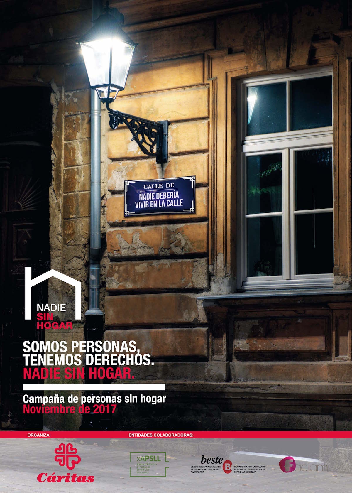 La plaza de Ópera acoge el acto público por las personas sin hogar