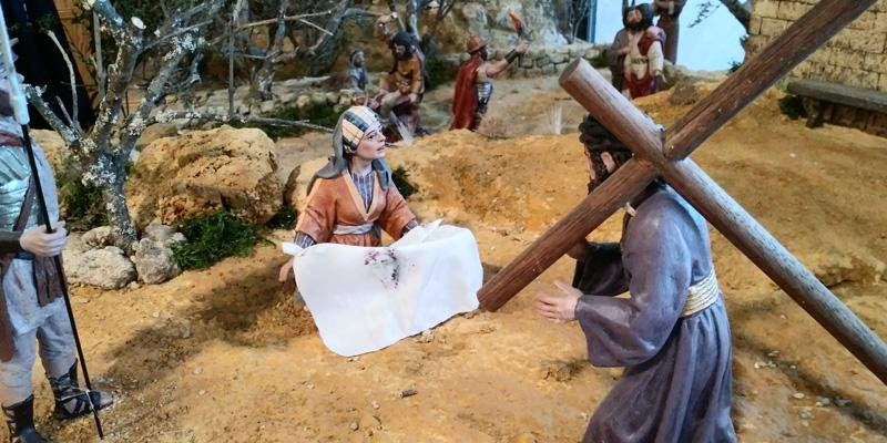 El colegio San Ignacio de Loyola monta un 'belén' de Semana Santa