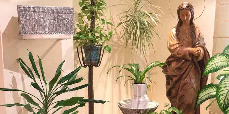 El centro de Madrid de Hermandades del Trabajo celebra la Eucaristía del Miércoles de Ceniza de manera presencial